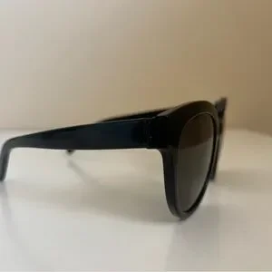 Authentic Saint Laurent Monogram SL
M29/F 001 55 19 145 m_665b5ea2c479b87985e4e1d2.jpg main image 4
